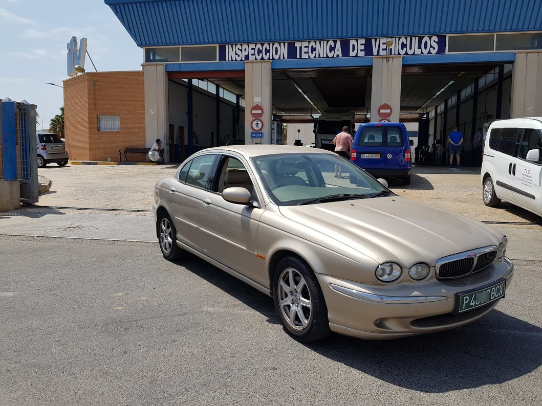 Jaguar X-Type passes import test at first attempt Jaguar passes ITV import test